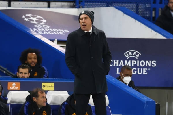 阿拉巴重傷！安切洛蒂不排除冬季引援門(mén)路