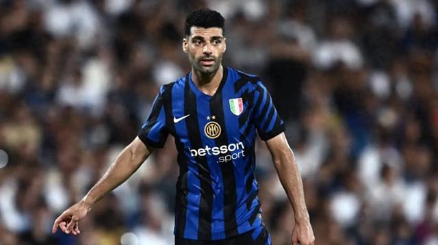 記者：塔雷米被允許推遲歸隊，他仍然不在國米的計劃中