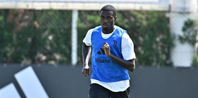 羅體：拉比奧勸說維阿選擇馬賽，尤文希望永久出售這名球員