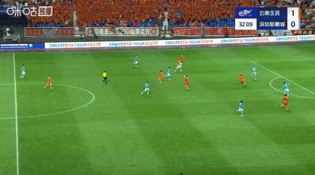 迪力穆拉提插上低射破門，云南2-0