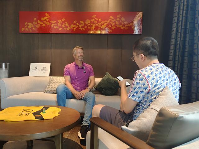 懂球帝專訪 | 范德薩：莫斯科雨夜撲點最重要，范加爾對我影響最大