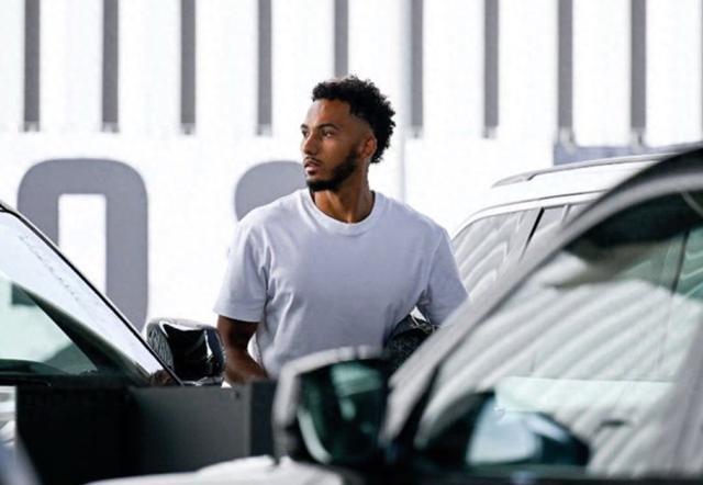 記者：如果有俱樂(lè)部報(bào)價(jià)1500-2000萬(wàn)歐，尤文會(huì)選擇出售凱利