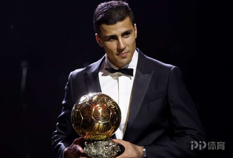 英媒：皇馬曾考慮羅德里戈+卡馬文加+4000萬歐報(bào)價(jià)羅德里