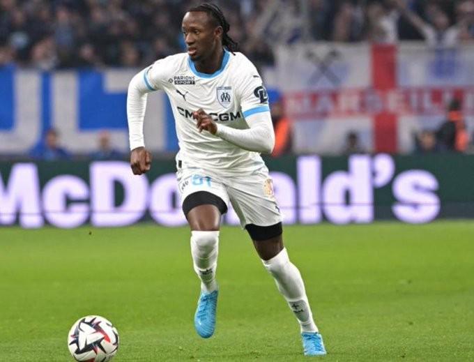 記者：薩索洛將租借馬賽中場科內(nèi)，含1250萬歐強制買斷條款